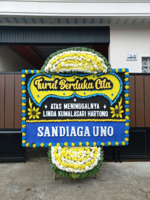 Papan Bunga Duka di Sitelu Tali Urang Jehe