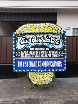 Papan Bunga Duka di Sitelu Tali Urang Jehe